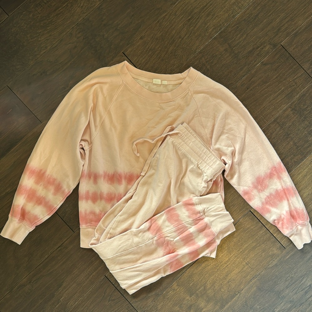 Gap Matching Lounge Set